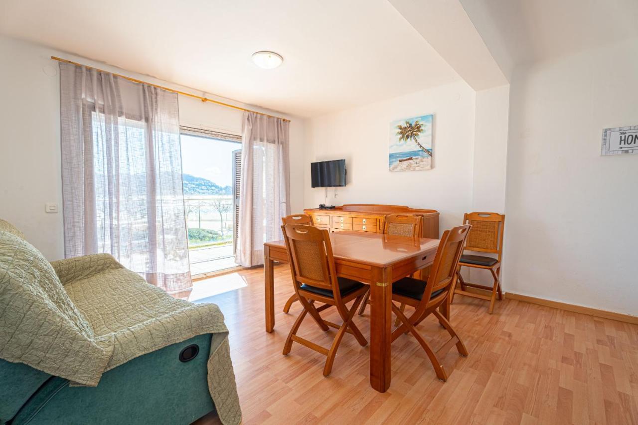 Apartamento Apartamento Rhodes Vista Al Mar Rosas Exterior foto